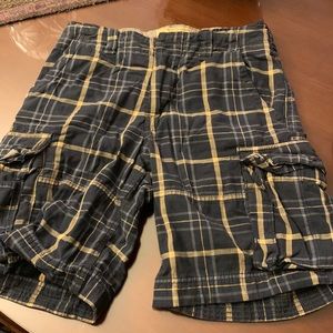 Abercrombie short boys size 14